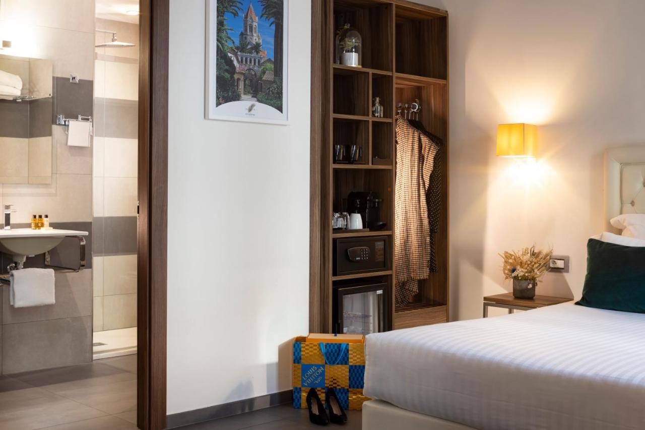 Azur Riviera Hotel